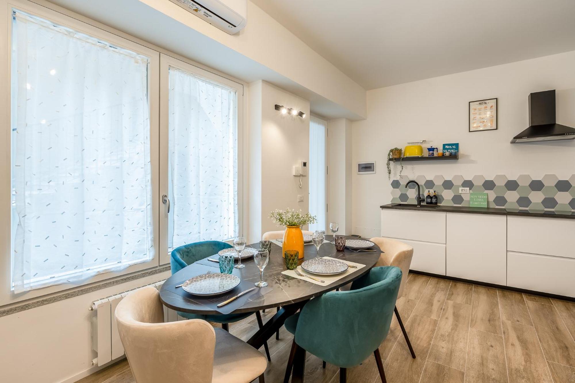 2 Bedroom Gem Next To Central Station With Ac Milánó Kültér fotó